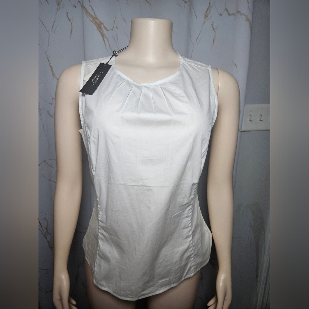 Sleeveless White Pleated Neck Shell Top - Market & Spruce
